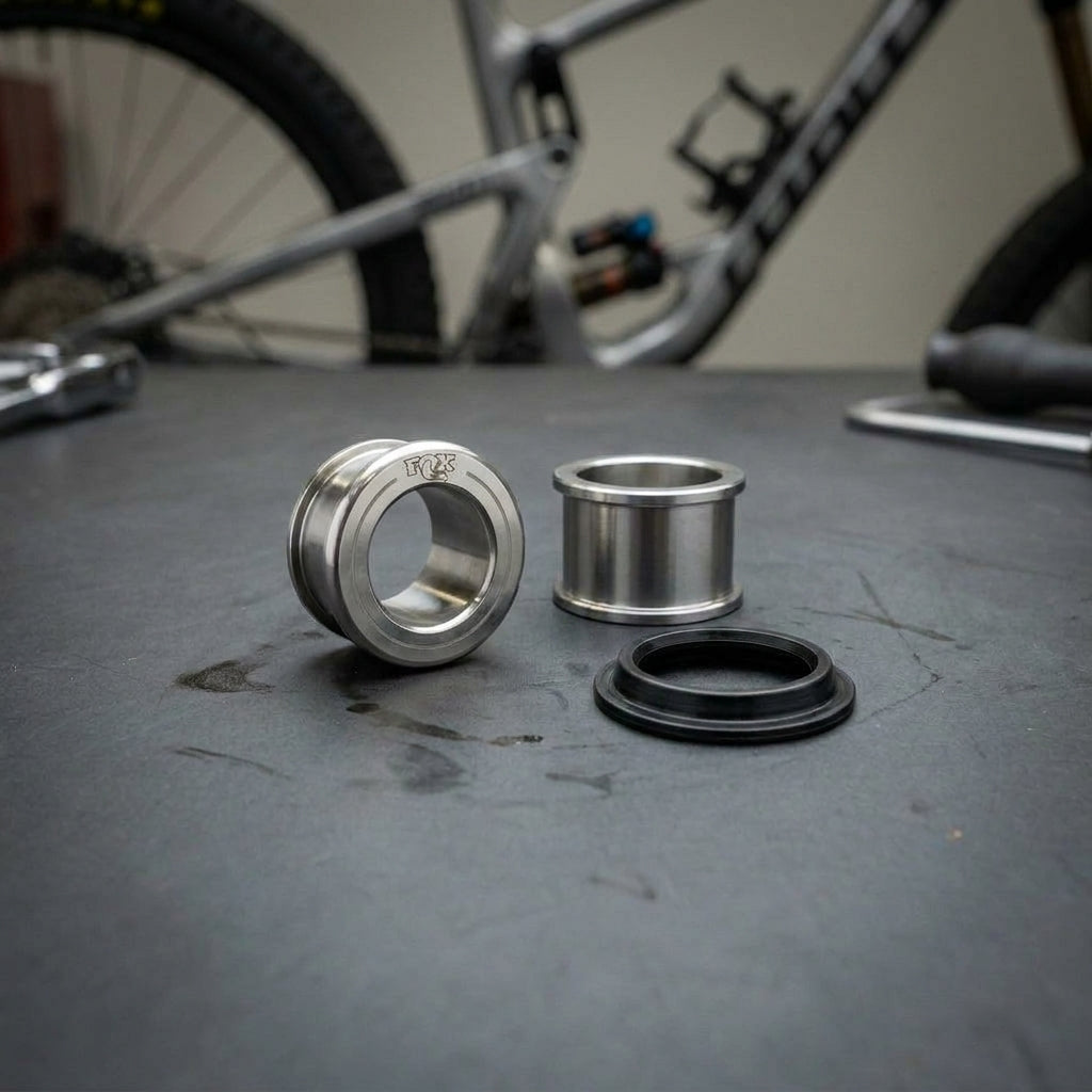 FOX Service Set Eyelet Assy Rhythm/Bomber LV Trunnion für präzise Dämpfer-Wartung. Optimale MTB-Performance.