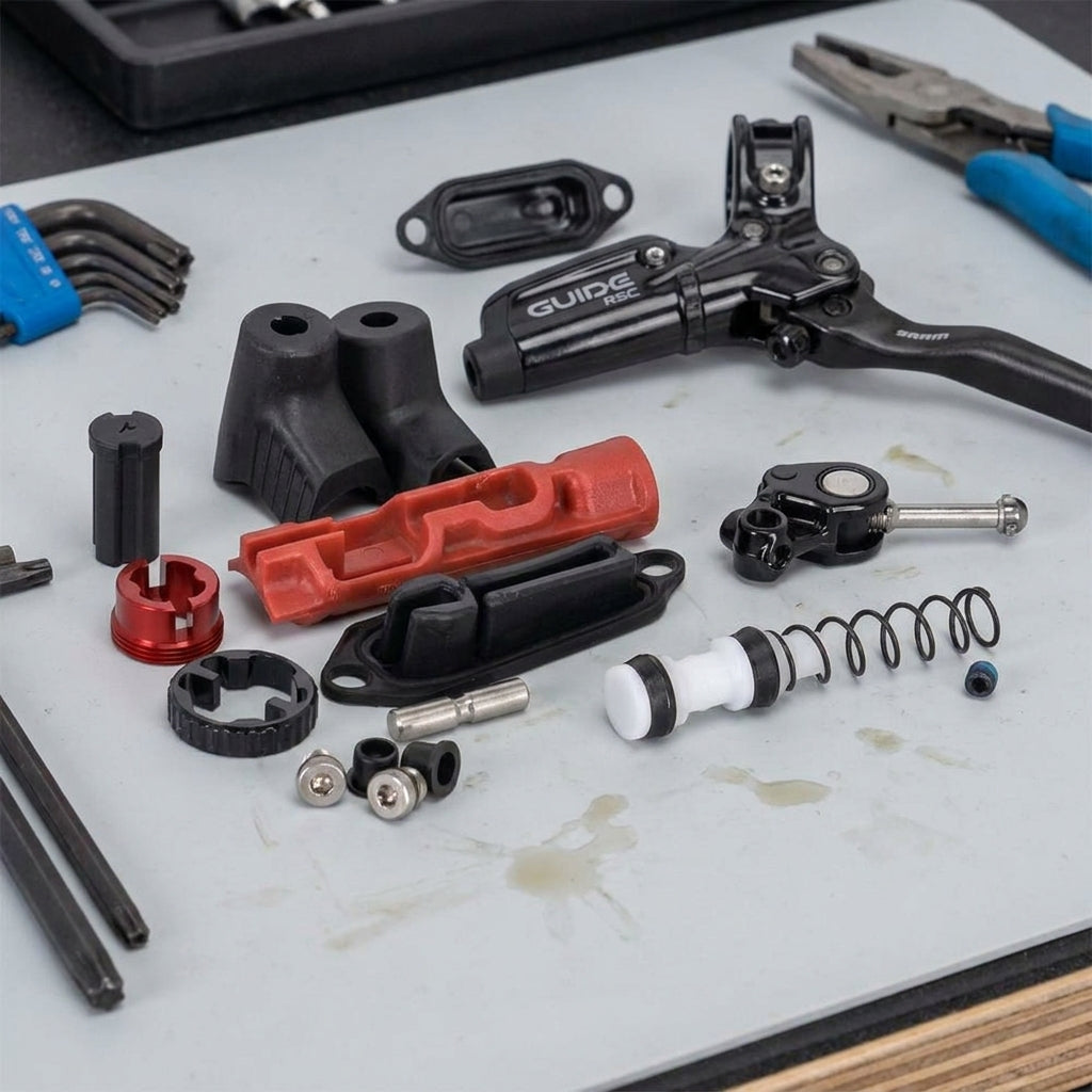 SRAM Guide RSC Hebel Service Kit Gen2: Komplettes Wartungsset für präzise Fahrradbremsleistung, zerlegt.