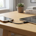 Bosch Ladekabel Micro USB auf USB-C verbindet Smartphone mit Tablet.