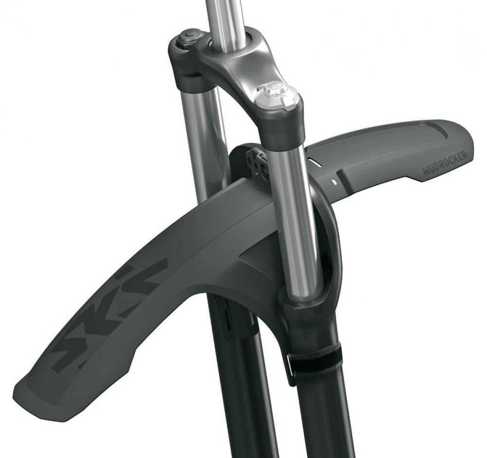 SKS Germany MUDROCKER Front Schutzblech für 27.5-29 Zoll Mountainbikes an der Federgabel montiert.