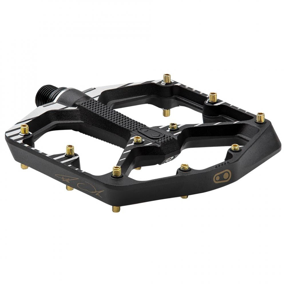 Crankbrothers Stamp 7 Large Plattformpedal Fabio Wibmer Edition in Schwarz-Weiß mit 10 verstellbaren Pins pro Seite.