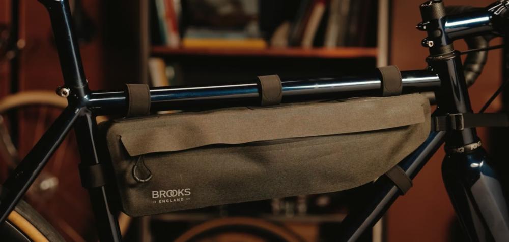 BROOKS Scape Frame Bag Large Mud Green - wasserdichte Rahmentasche 3,5 Liter aus 600D Polyester mit Hypalon-Details - 200 g leicht, 500x60x120 mm