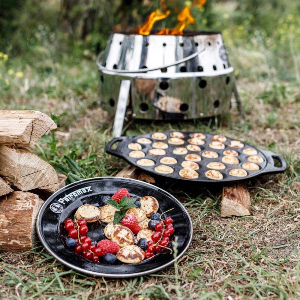 Petromax Poffertjespfanne Gusseisen Ø30cm für 30 Mini-Pfannkuchen, optimale Wärmeverteilung, geeignet für Feuer, Ofen und Herd