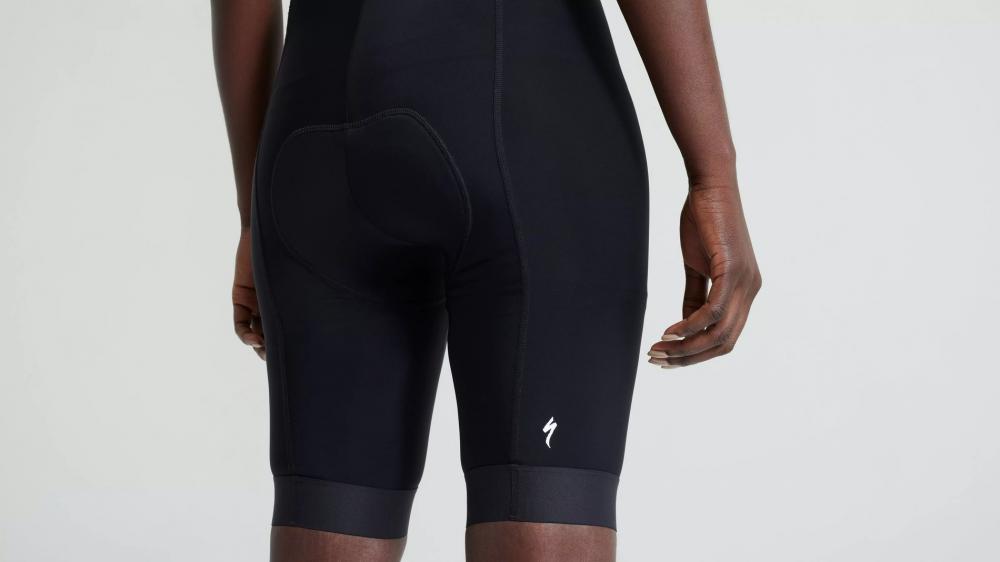FOUNDATION Damen Sport-Short Schwarz - Premium Trainingsshort für Fitness & Yoga - Shorts