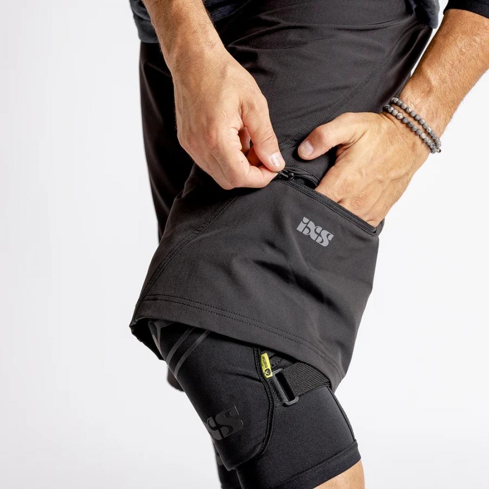 IXS Sports Division iXS Carve Evo Shorts S black - flexible MTB-Shorts mit 4-Wege-Stretch