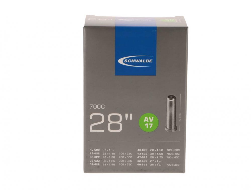 Schwalbe AV17 Fahrradschlauch Verpackung für 28 Zoll Reifen mit 40 mm Autoventil und Größenübersicht.