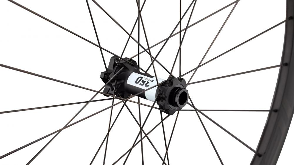 Specialized CONTROL SL VI 350 29 REAR 28H SATIN CARBON/BLACK - leichtes Carbon-Hinterrad für maximale Performance - Laufrad