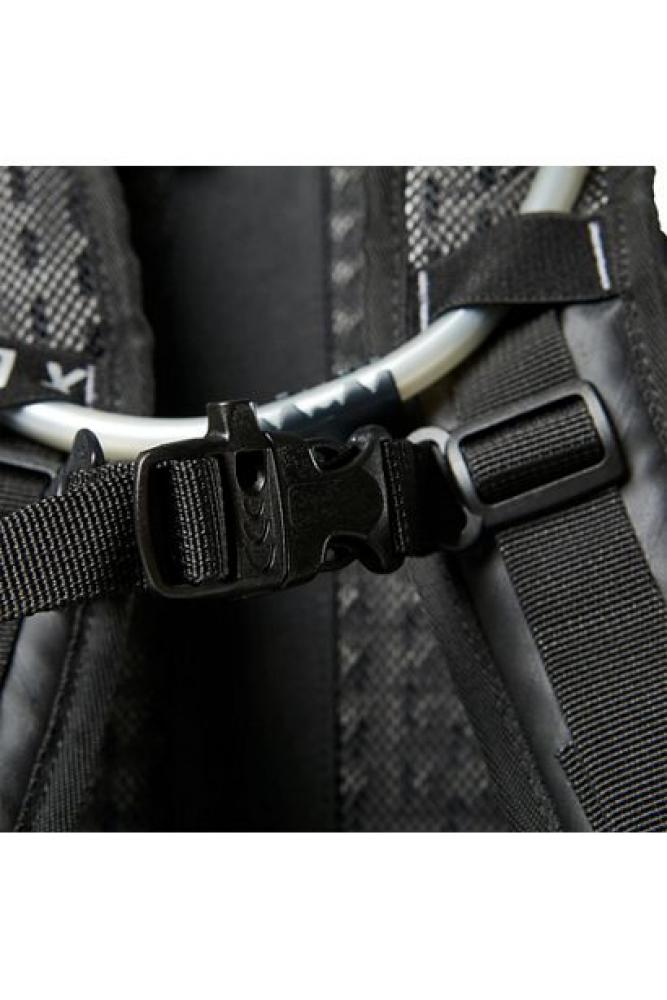 FOX UTILITY HYDRATION PACK LARGE Trinkrucksack black