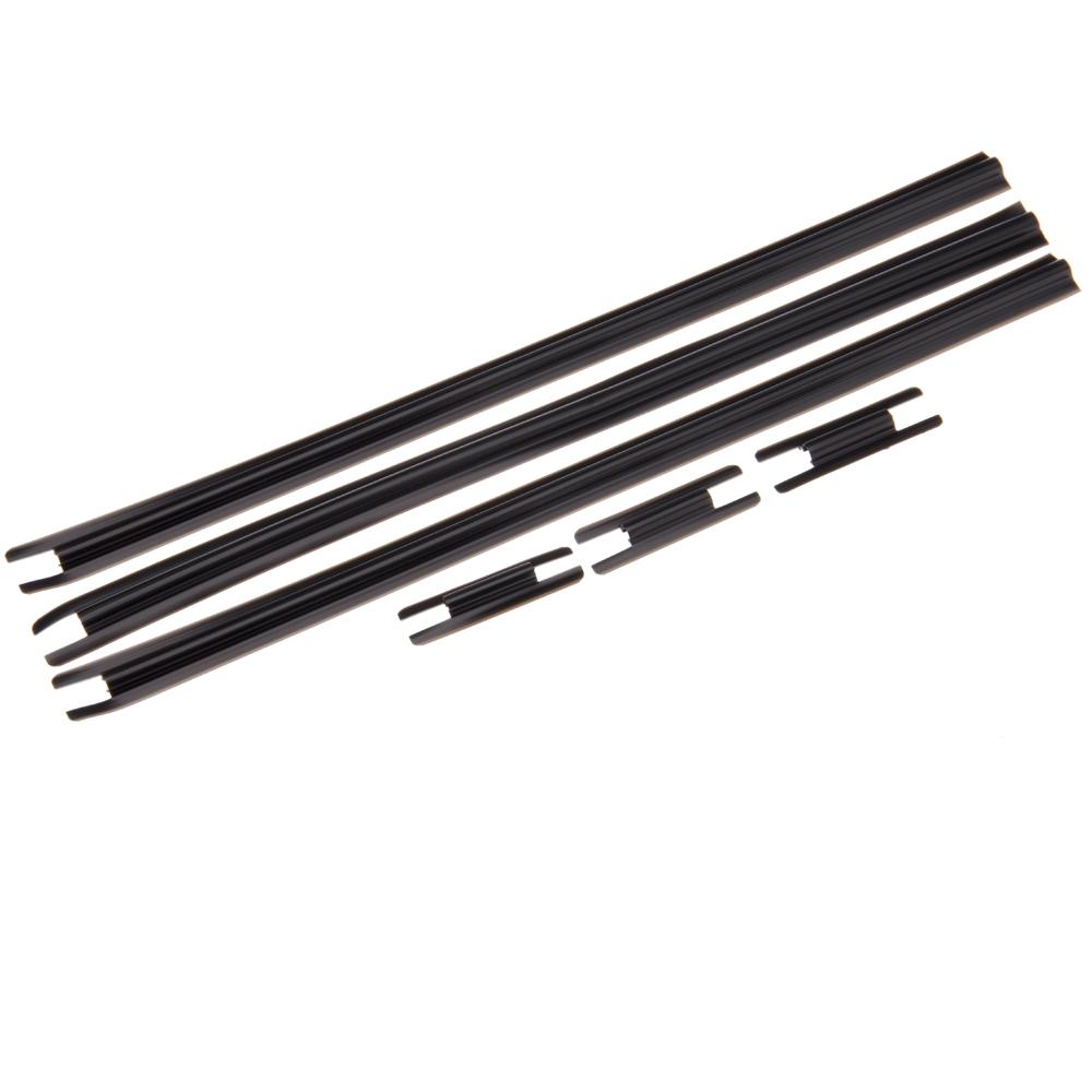 Set schwarzer SHIMANO Di2 Kabelabdeckungen und Kabelgehäuse für Fahrradrahmen.