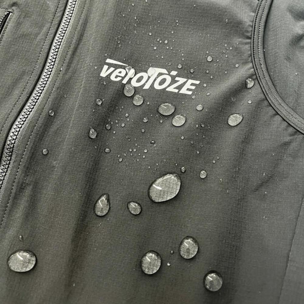 VeloToze Weste Core Shield S Schwarz - winddichter Schutz für Ganzjahresfahrer