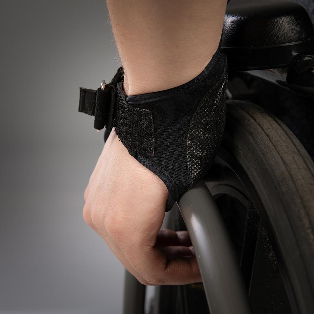 CHIBA Tetra - Rollstuhl-Handschuhe schwarz XS mit Gelpolsterung und Aramid-Besatz