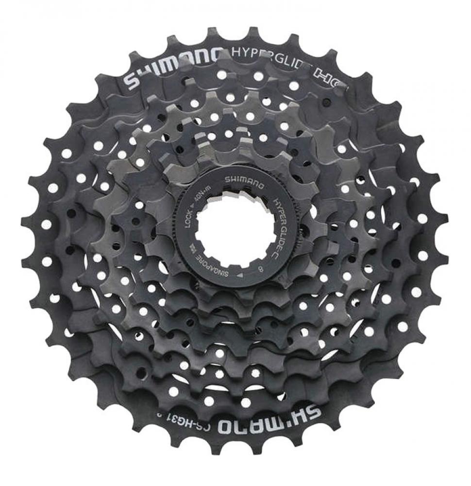 Dunkelgraue Shimano CS-HG31 8-fach Kassette 11-32 Zähne mit Hyperglide-Technologie.