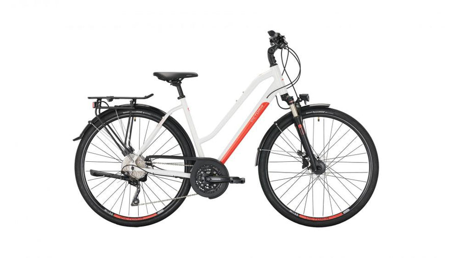 VICTORIA Trekkingrad "Trekking 8.6" Mod. 22, Trapez, 28", bianco white, 3x10-Gang SHIMANO "Deore" , 56cmnnMit neuer Farbe und Design geht das beliebte 3x10 SHIMANO Deore Trekkingrad in die neue Saison.