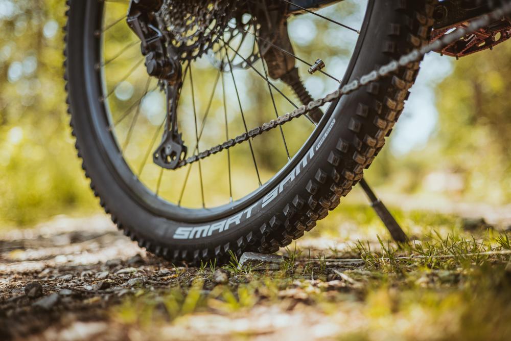 Schwalbe Reifen Smart Sam 27.5x2.10\" 54-584 schwarz E-25 Draht