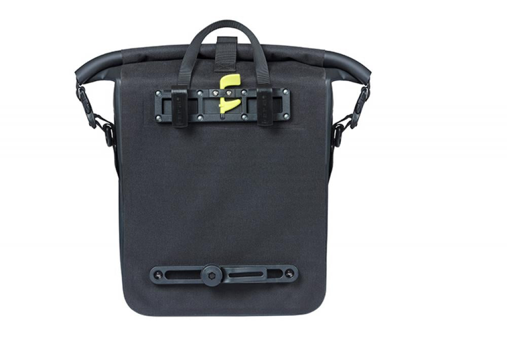 Basil Seitentasche Navigator Waterproof Single schwarz 25x14x34 cm 15l