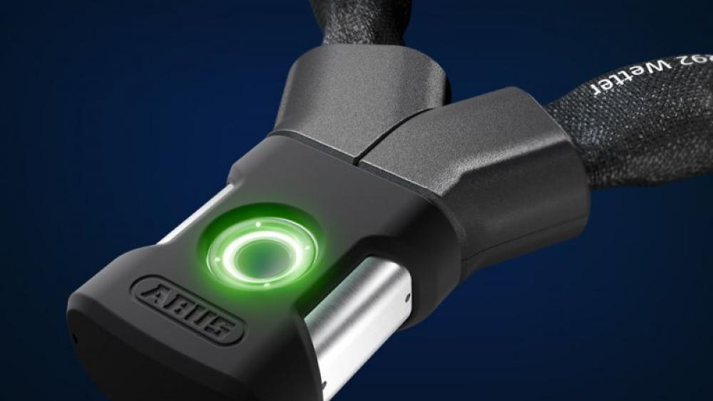 ABUS Kettenschloss YARDO 7807F/85 Fingerprint, 7 mm Stahlkette, 85 cm, IP66/IP68, schwarz, Sicherheitslevel 8, 20 Fingerabdrücke speicherbar