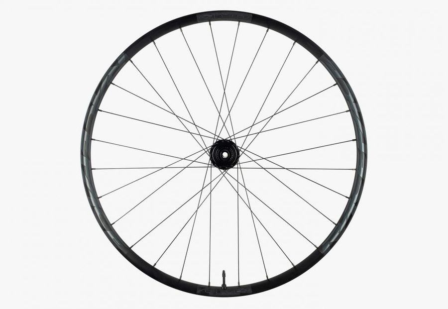 Race Face Aeffect R Laufrad, VR, 29", 110x15 mm, schwarz - robustes Trail-Vorderrad