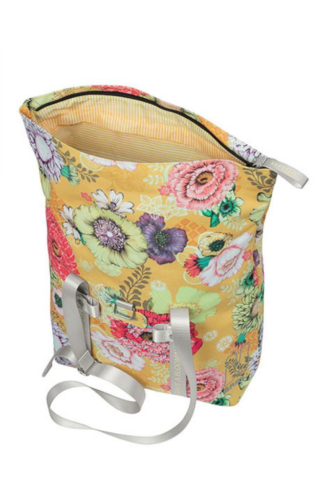 Basil Schultertasche Bloom Field Shopper honey yellow mit Blumenmuster, 20l Volumen und grauen Tragegurten.