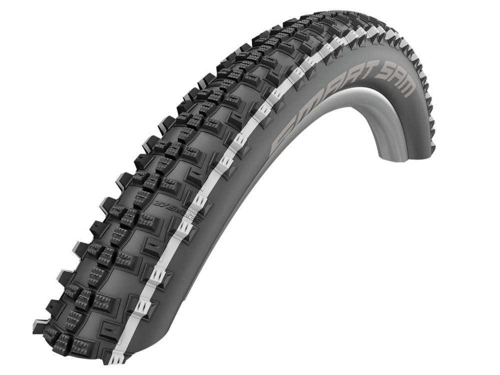 Schwalbe Smart Sam HS476 Draht Fahrradreifen 26x2.25 mit griffigem Profil und weißen Akzenten.