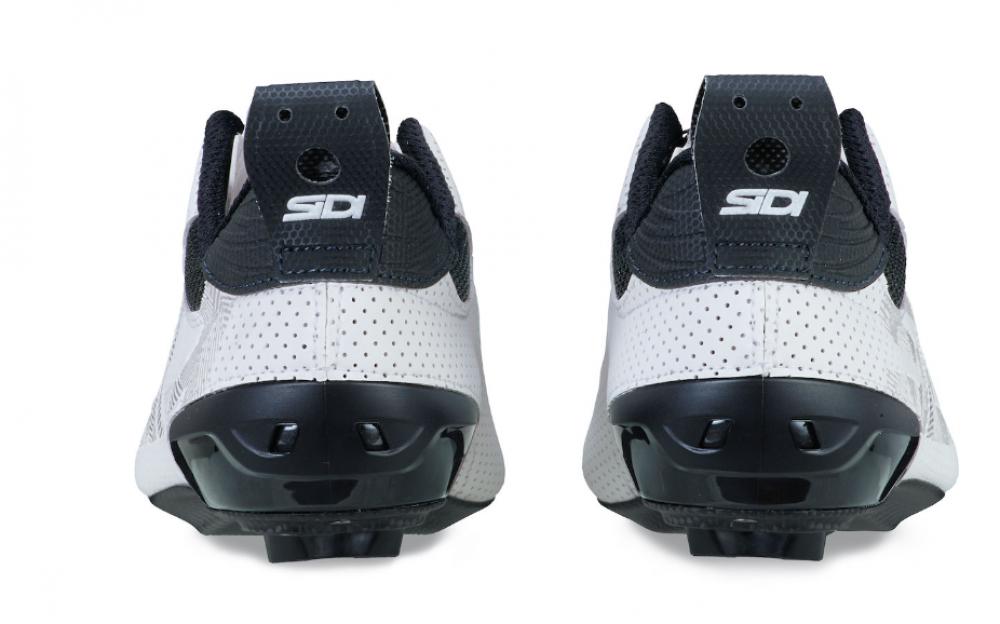 Sidi ROAD Tri-Sixty white 43 Weiß - Triathlon-Rennradschuh mit C-BOOST Carbonsohle