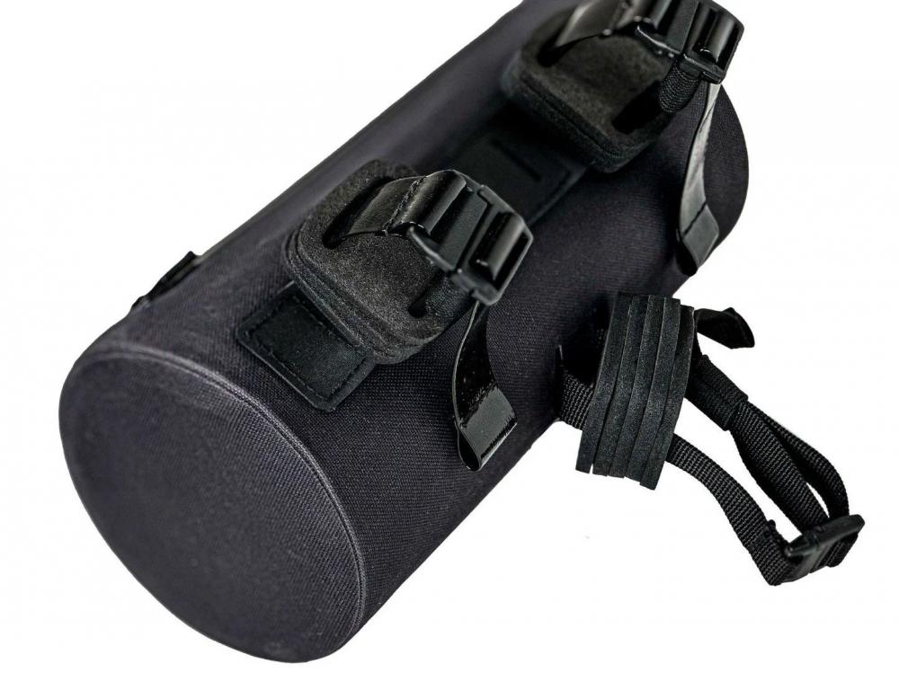 SILCA Grinta Adventure Lenkertasche, 2 Liter, wasserdicht, mit TPU-Riemen und Schnallen, aus recyceltem Material.