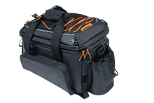 Basil Miles XL Pro Gepäckträgertasche - wasserdicht 9-36 Liter schwarz/orange mit ausklappbaren Seitentaschen isoliertem Flaschenfach und Helmhalterung