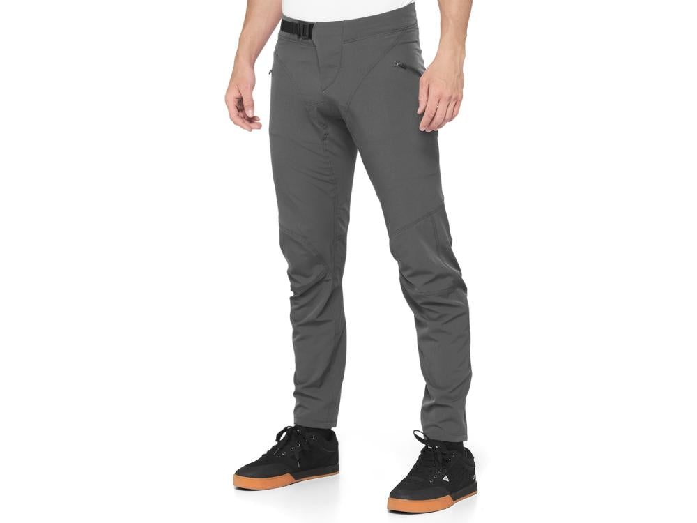 100% Airmatic Pant 38" charcoal - bequeme MTB-Hose mit 4-Wege-Stretch