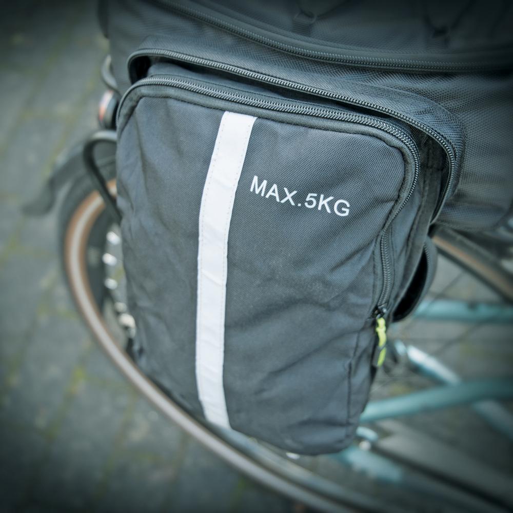 Northwind Smartbag Classic, schwarz  10 Liter Gepäckträgertasche mit ausklappbaren Seitentaschen, MonkeyLoad-Befestigung, wasserabweisend, inkl. Regenhülle.