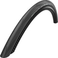 Schwarzer Schwalbe One Draht-Fahrradreifen 20x1.10" mit Carbon-Optik an der Seitenwand.