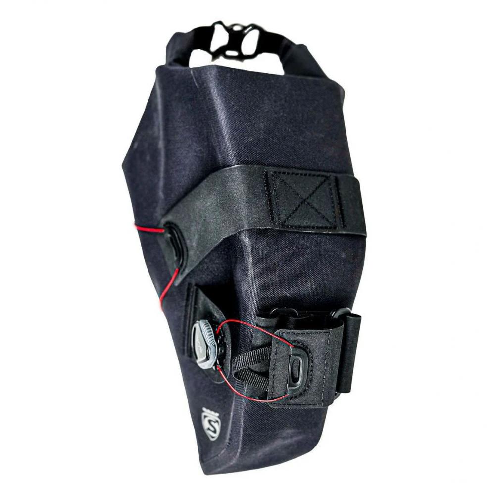 SILCA Grinta Adventure Bag - Wasserdichte Roll-Top Satteltasche 2-5 Liter, robuster BOA-Verschluss, aus recyceltem Material, ideal für Bikepacking und Abenteuer
