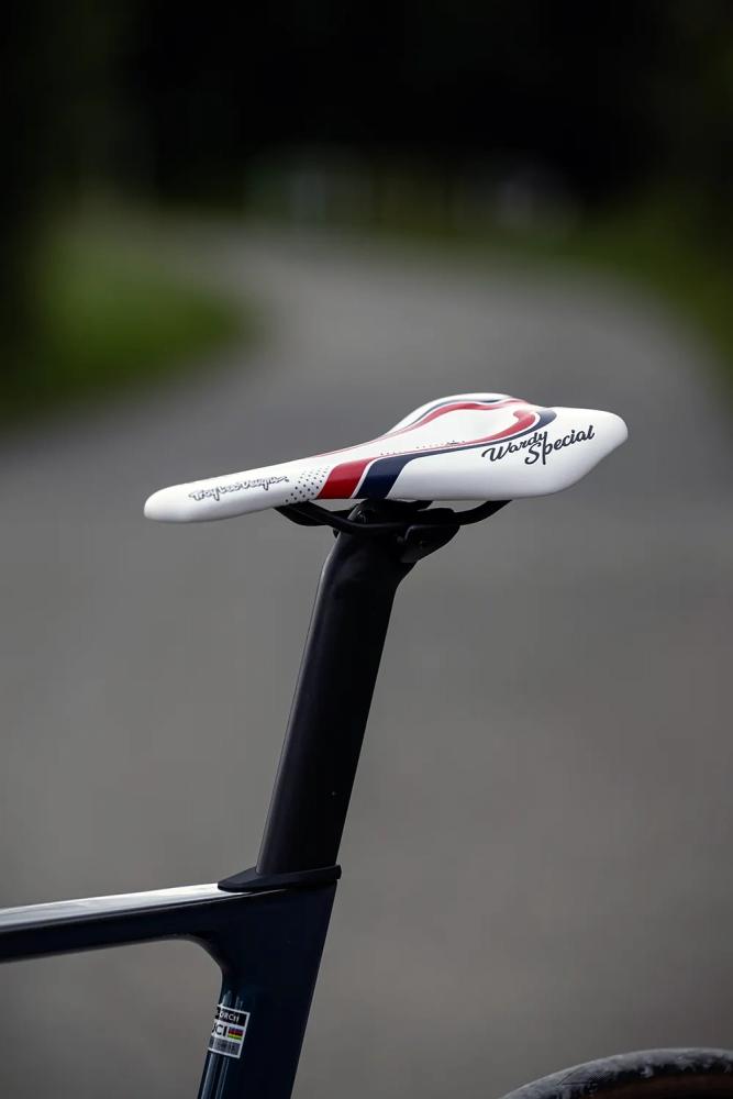 ERGOWAVE SQlab Sattel 612 ERGOWAVE® active 2.1 ltd. Wardy Special by Troy Lee Designs 14cm