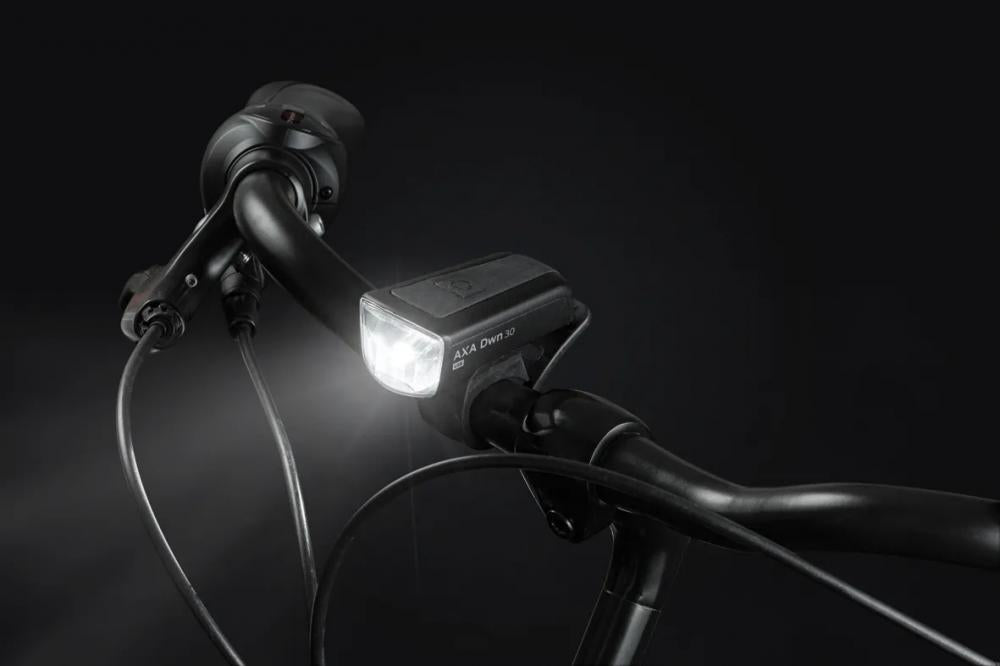 AXA LED-Akku-Beleuchtungsset AXA Dwn 30 - USB aufladbar mit Gummiband-Befestigung - Fahrradbeleuchtungsset