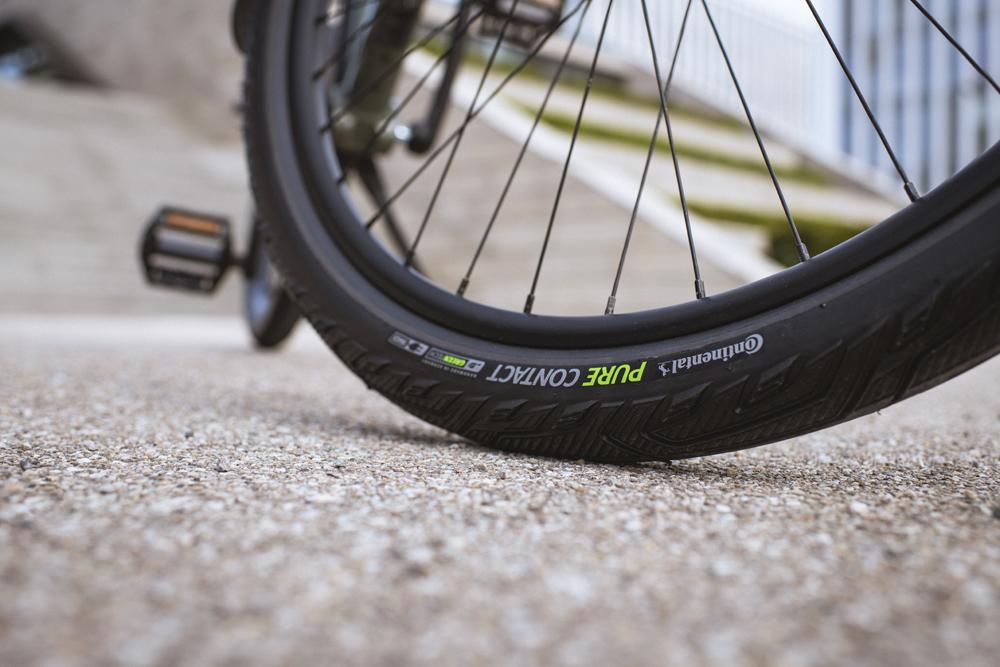 Continental Pure CONTACT E-Bike Faltreifen Schwarz-Reflex mit Pannenschutz.