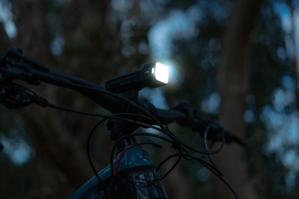 Knog Blinder 80 Fahrradlampe StVZO weiße LED schwarz