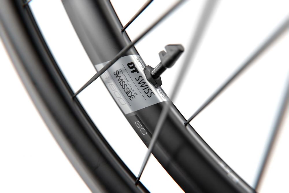 DT Swiss Laufrad A 1800 SPLINE 29" 622 x 20 mm Schwarz - aerodynamisches Disc-Laufrad
