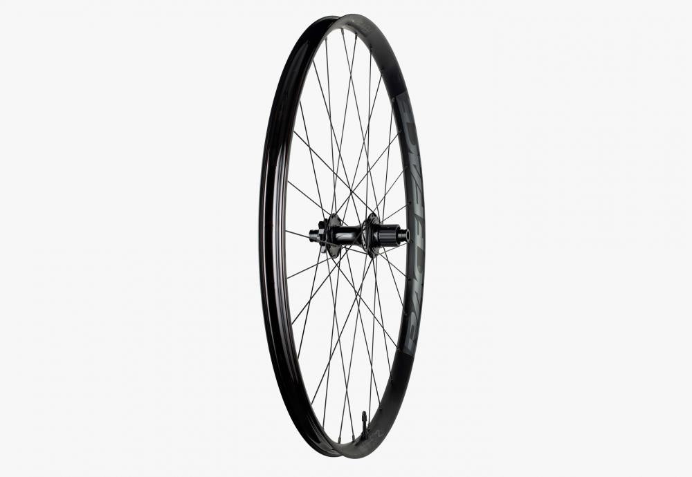 Robustes schwarzes Race Face Aeffect R 29 Zoll Trail-Hinterrad, 148x12mm, SRAM XD.